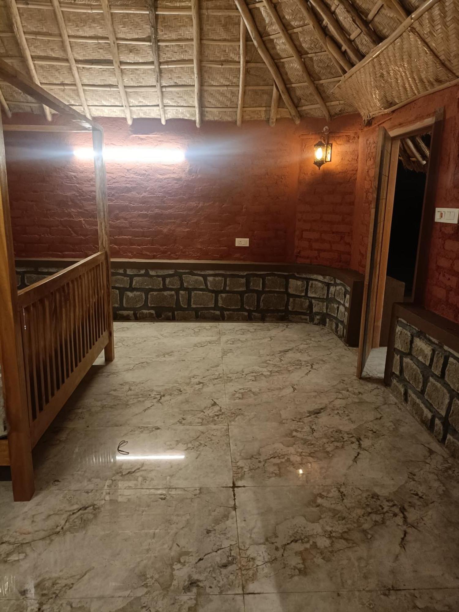 Golden Chariot Resort Hampi Dış mekan fotoğraf